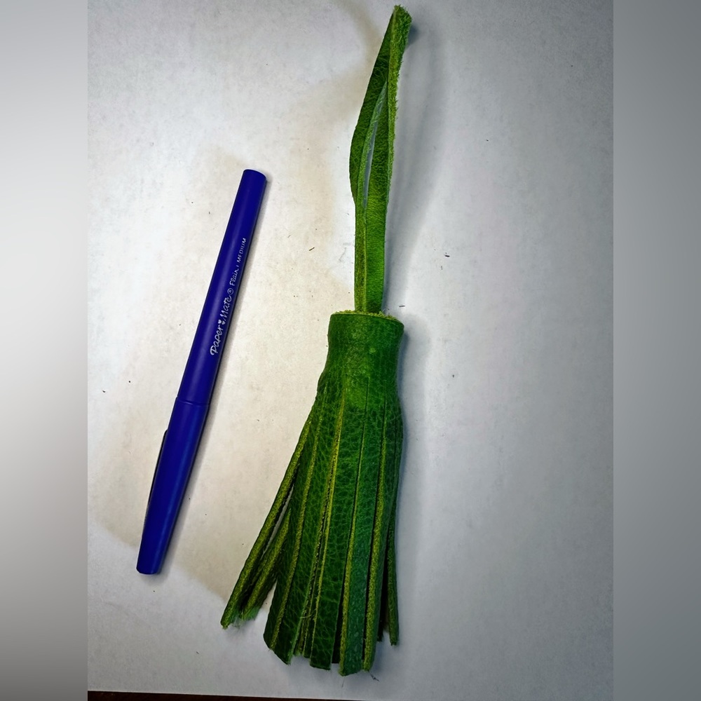 KMM & Co leather tassel